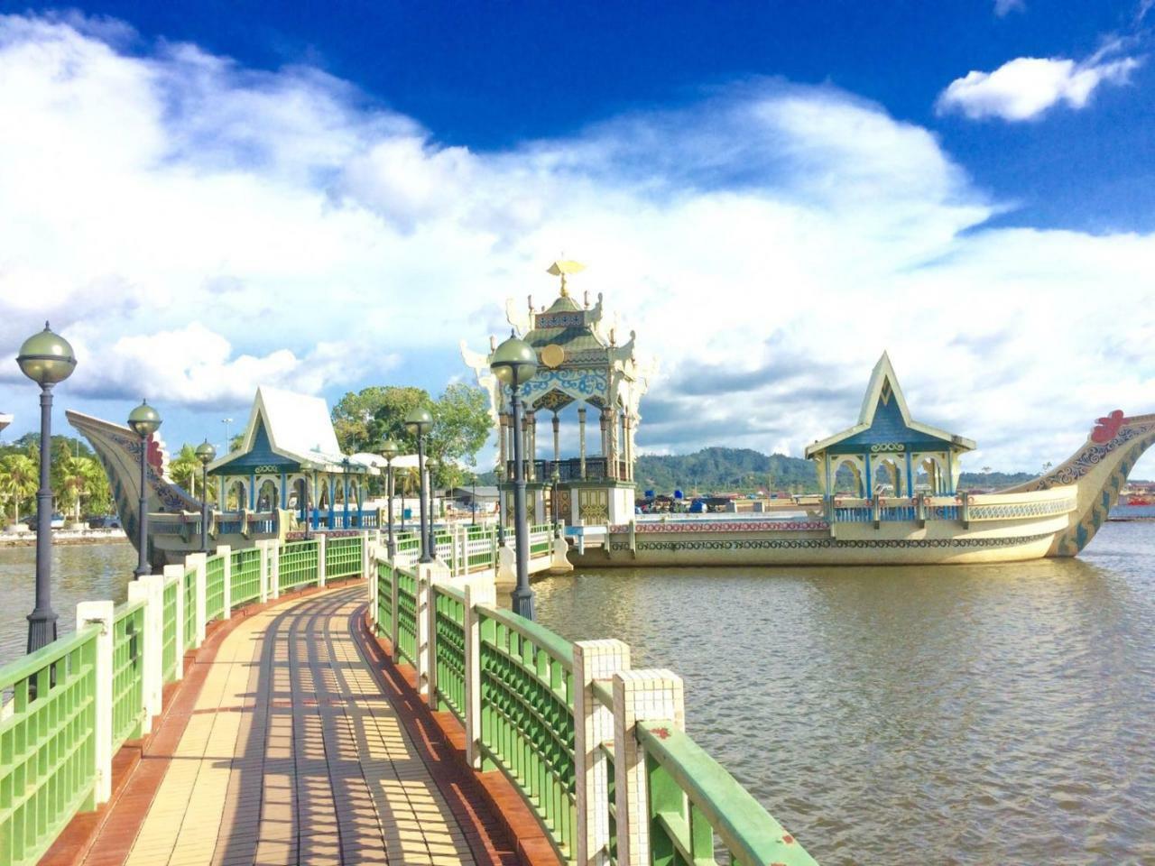 Ez Lodgings Kampong Gadong Buitenkant foto